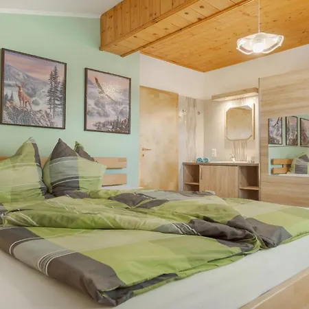 Haus Stern * نيوستيف ام ستوبيتا