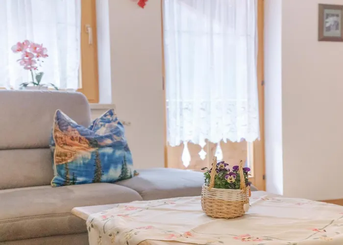 Haus Stern 노이스티프트임스튀바이탈